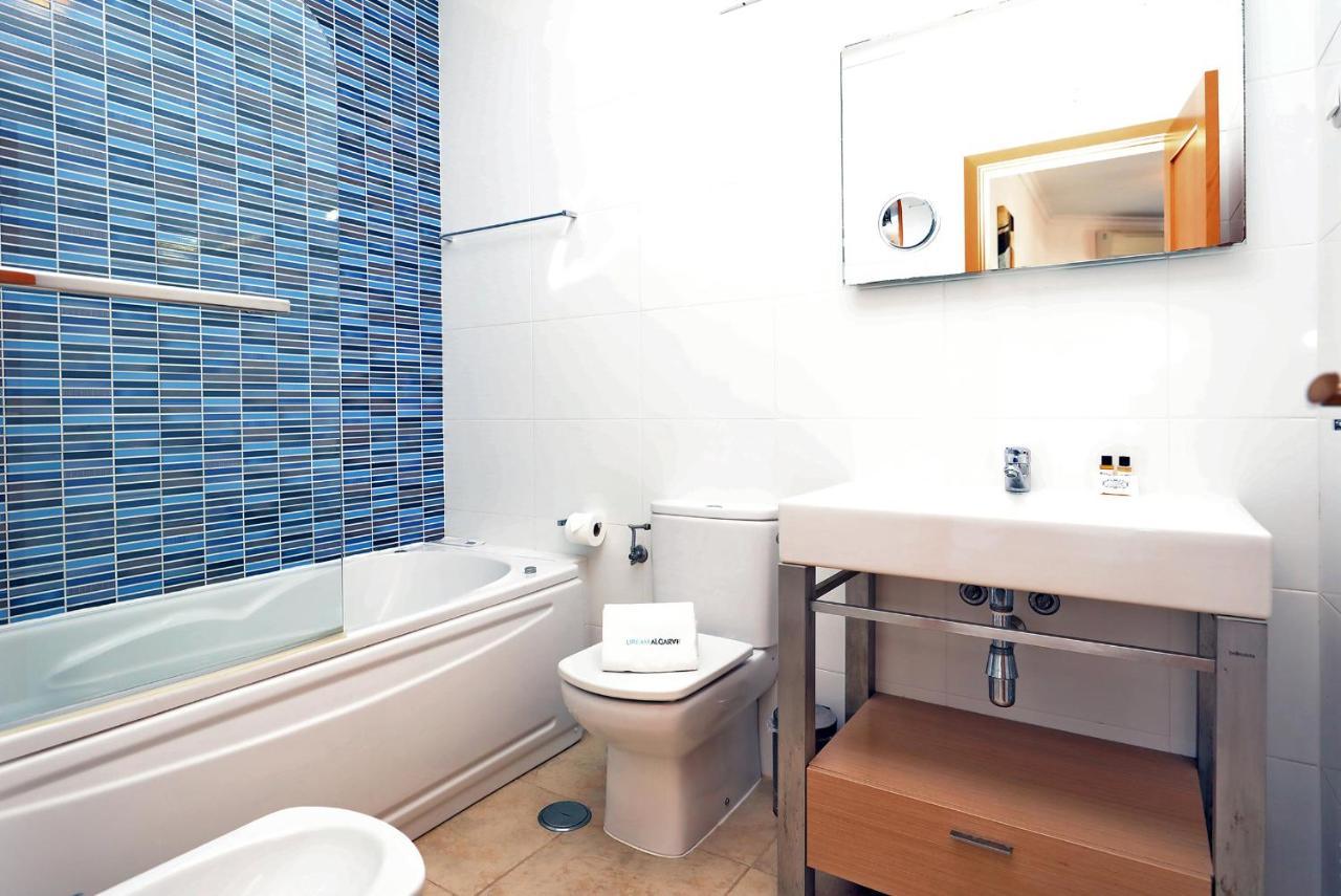 A68 - Palmeiras Paz Apartment Lagos Exterior photo